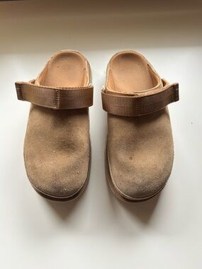 Goldenstar UGG Clogs